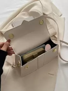 Sac carré minimaliste avec poignée à rabat