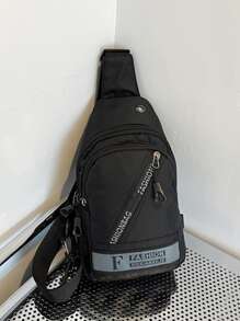 Bolso bandolera mini con estampado de letra - Negro - Ver 1