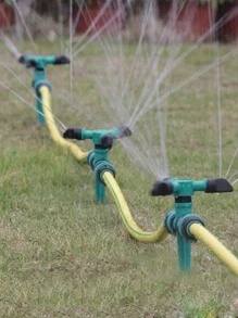 2 cái Vòi tưới vườn bằng nhựa - Nhiều màu - Xem 4