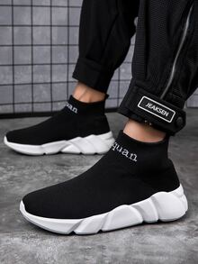 Men Letter Graphic Running Shoes - Black - View 2