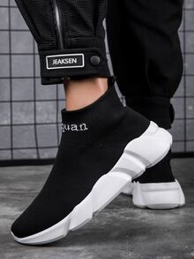 Men Letter Graphic Running Shoes - Black - View 4