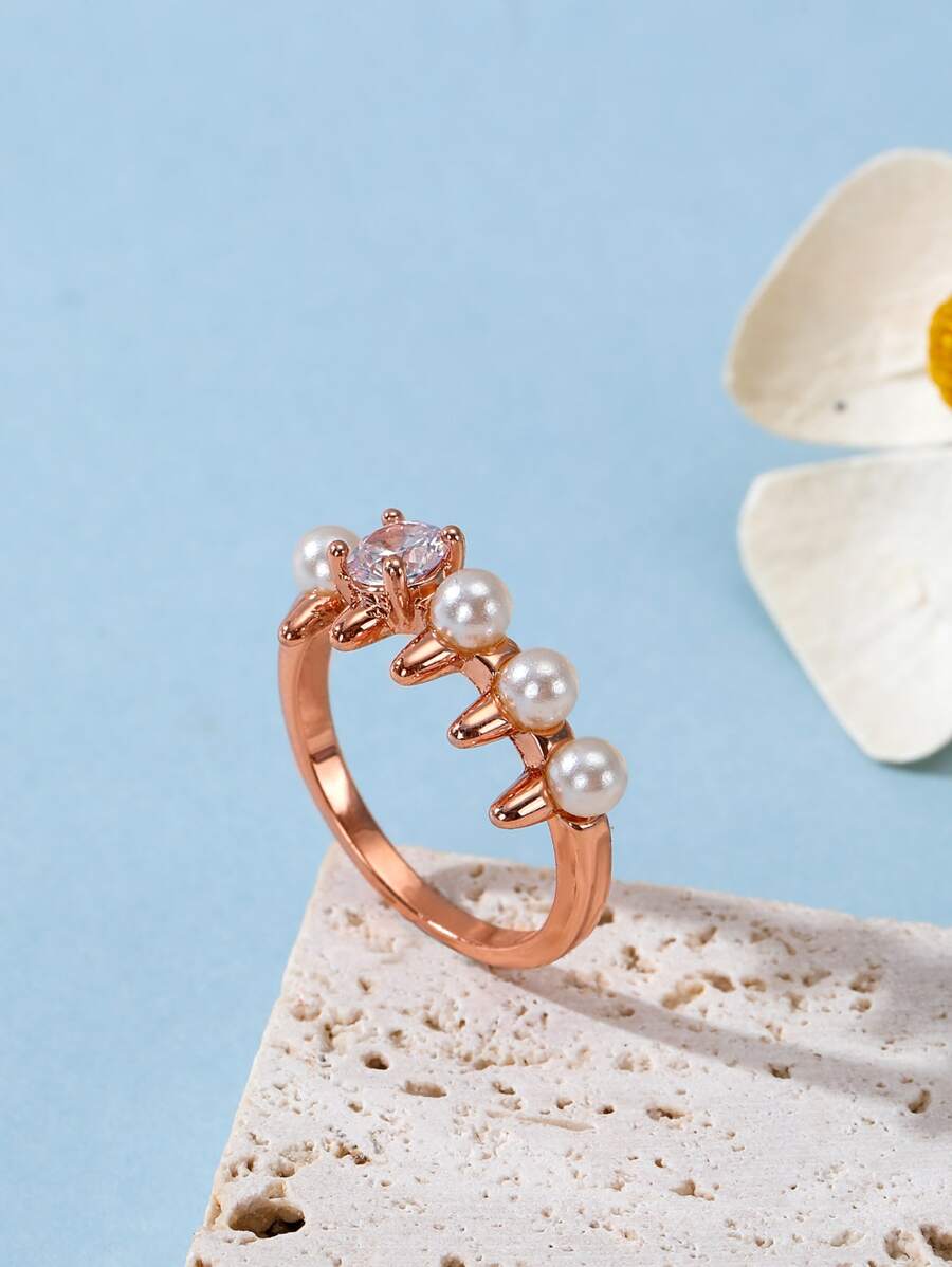 Rhinestone & Faux Pearl Decor Ring - Rose Gold - View 1