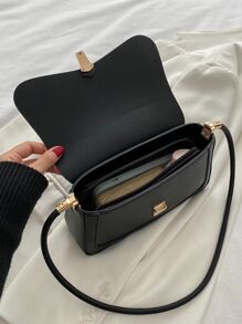 Metal Lock Flap Square Bag - Black - View 5