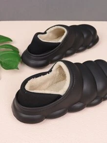 男士毛絨內襯濃烈香調洞洞鞋 - 黑色 - 查看 3