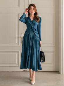 Modelyn Twist Front Pleated Hem Dress - Teal Blue - View 1