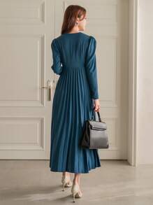 Modelyn Twist Front Pleated Hem Dress - Teal Blue - View 2