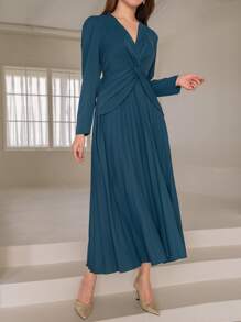 Modelyn Twist Front Pleated Hem Dress - Teal Blue - View 3