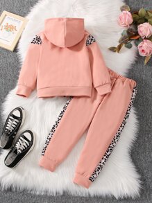 Young Girl Heart Embroidery Tee & Leopard Panel Zip Up Hoodie & Sweatpants - Baby Pink - View 2