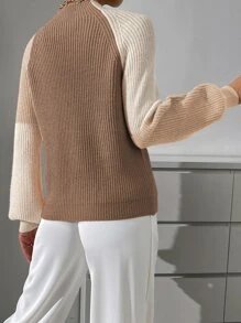SHEIN Essnce Jersey de color combinado de cuello alto de manga raglán - Marrón Mocha - Ver 2