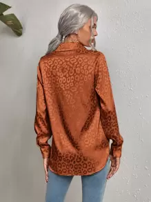 SHEIN Clasi 豹纹提花缎面衬衫、长袖上衣 - 亮橙色 - 查看 2