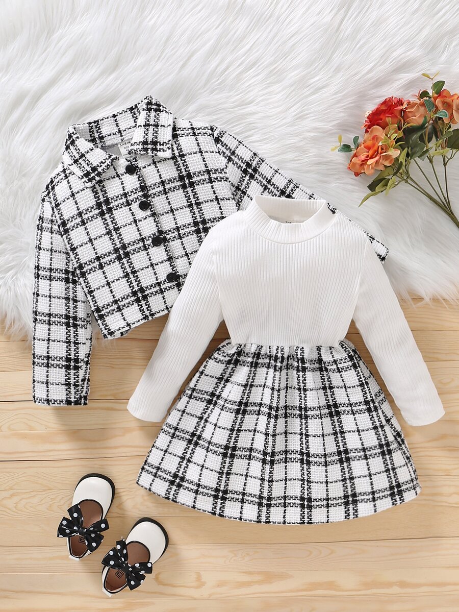 小女童格紋夾克和洋裝
