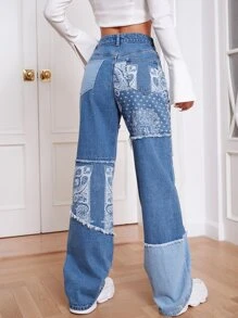 SHEIN EZwear Jeans tipo boyfriend con estampado de paisley con estampado de retazo