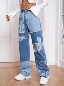 SHEIN EZwear Jeans tipo boyfriend con estampado de paisley con estampado de retazo