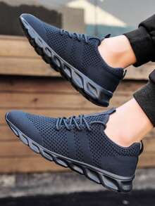 DaoLxi Men's Sneakers Ultra-Lightweight Sports Shoes Mesh Breathable Running Shoes Gym Shoes Unisex Casual Shoes Ladies' Shoes Flat Shoes - Navy Blue - View 4