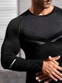 Manfinity Fitness Camiseta deportiva de manga larga con mangas raglán y cinta reflectante, estilo de novio - Negro - Ver 5