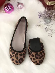 Leopard Pattern Faux Suede Ballet Flats - Multicolor - View 1