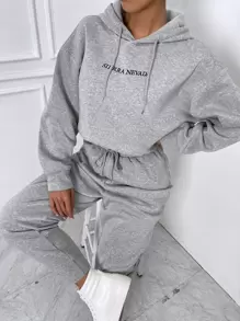SHEIN LUNE Capucha de hombros caídos con bordado de letra con pantalones deportivos - Gris Claro - Ver 5