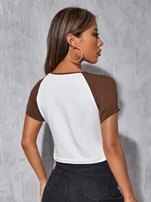 SHEIN Coolane Figure & Slogan Graphic Raglan Sleeve Crop Tee - Brown - View 2