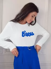 SHEIN Frenchy Round Neck  Jacquard Grain T-Shirt With Letter Towel Embroidery - White - View 4