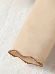 Baby Heart & Letter Graphic Lettuce Trim Tee & Leopard Print Trousers