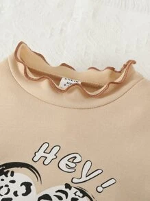 Baby Heart & Letter Graphic Lettuce Trim Tee & Leopard Print Trousers