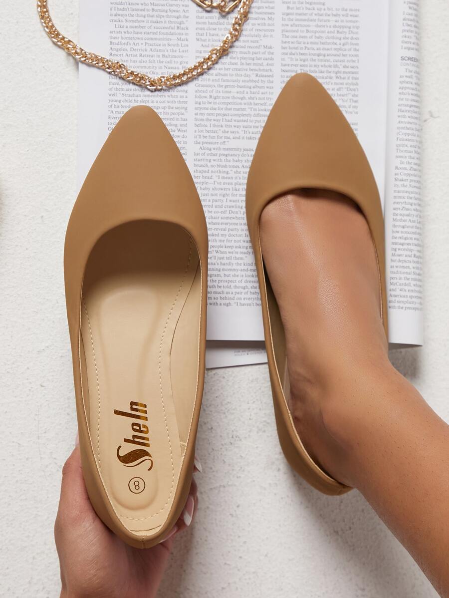 SHUZIA Minimalist Closed Toe Ballerina Flats Halloween Christmas Fall