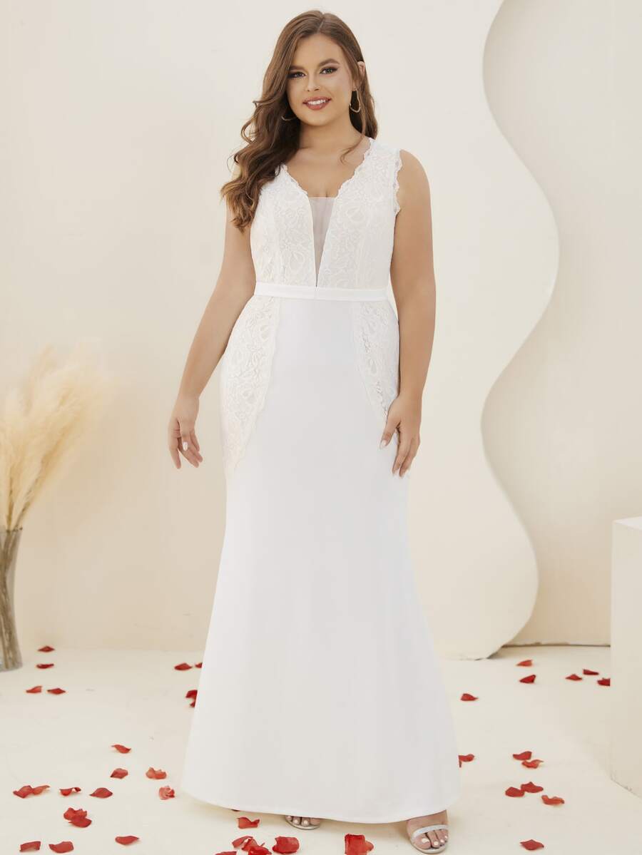 Plus Contrast Lace Mermaid Hem Wedding Dress - White - View 1