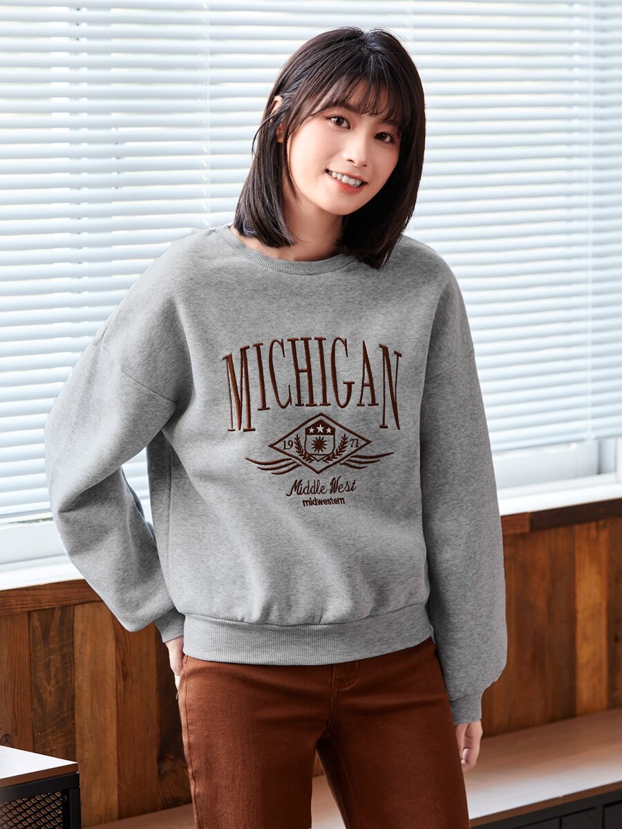 SHEIN Unity Graphic & Letter Embroidery Drop Shoulder Sweatshirt - Light Grey - View 1