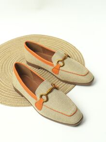 金屬牌裝飾方頭亚麻平底樂福鞋,杏顏色時尚純金屬質感雙色樂福鞋 - 杏色 - 查看 2