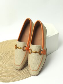 金屬牌裝飾方頭亚麻平底樂福鞋,杏顏色時尚純金屬質感雙色樂福鞋 - 杏色 - 查看 4