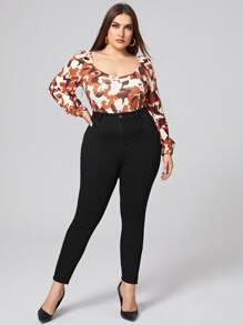 Plus Size Front Button Pocket Simple Denim Jeans, Casual Everyday Wear