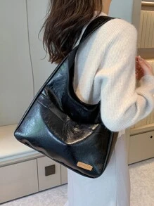 字母補丁細節流浪包 - 黑色 - 查看 1