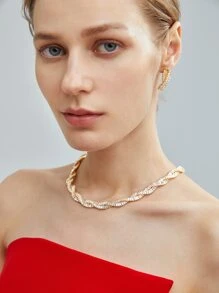 MOTF PREMIUM 方晶鋯石裝飾項鍊 - 金黃色 - 查看 10