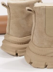 前綁帶仿麂皮毛絨內襯雪地靴 - 卡其色 - 查看 7