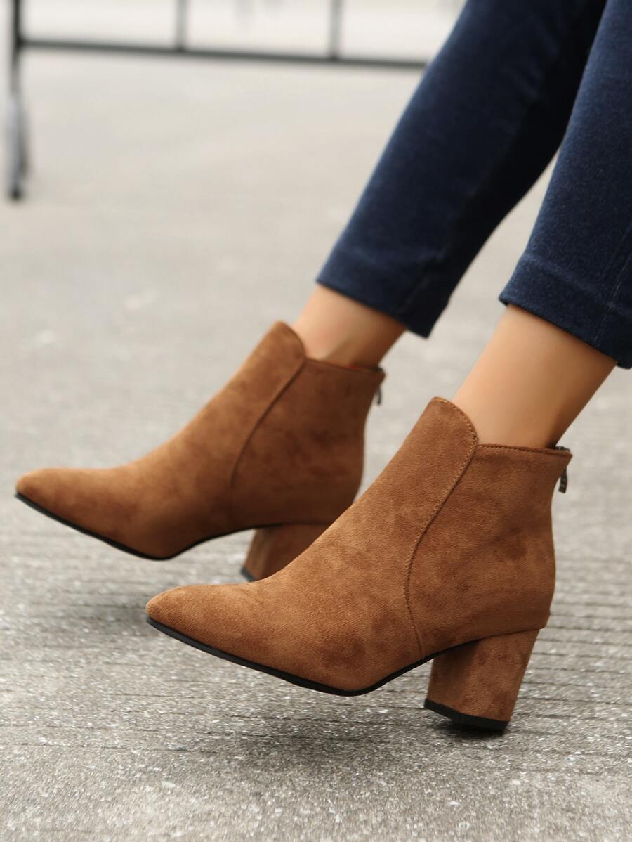 Point Toe Chunky Heeled Faux Suede Classic Boots, Women's Fashionable Solid Color Elegant Brown Chunky Heel Boots - Brown - View 1