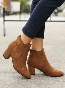 Point Toe Chunky Heeled Faux Suede Classic Boots, Women's Fashionable Solid Color Elegant Brown Chunky Heel Boots - Brown - View 2