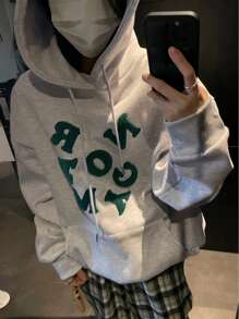 DAZY 字母图案落肩大口袋抽绳连帽衫，秋季女装运动衫 - 灰色 - 查看 4