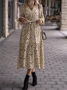 SHEIN Unity 斑點印花荷葉袖荷葉邊繫腰帶洋裝 - 卡其色 - 查看 3