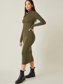 SHEIN BASICS 高領素色包臀洋裝 - 軍綠色 - 查看 4