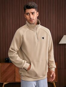 Manfinity RelaxMax Men Heart Embroidery Raglan Sleeve Kangaroo Pocket Quarter Zip Sweatshirt - Khaki - View 6