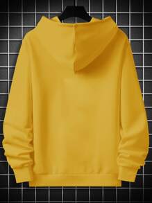 Manfinity Campus Court Men Letter Graphic Kangaroo Pocket Drawstring Hoodie - Yellow - View 2