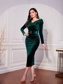 Modelyn Velvet Ruched Split Back Bodycon Dress With Belt Long Evening Dresses - Dark Green - View 5