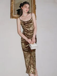 滿版印花前垂褶絲絨吊帶連衣裙 - 棕色 - 查看 4