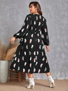 SHEIN LUNE Plus Feather Print Surplice Neck Belted Dress - Black - View 2