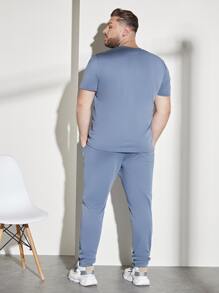 Manfinity Men Letter Graphic Patched Detail Tee & Joggers - Dusty Blue - View 2