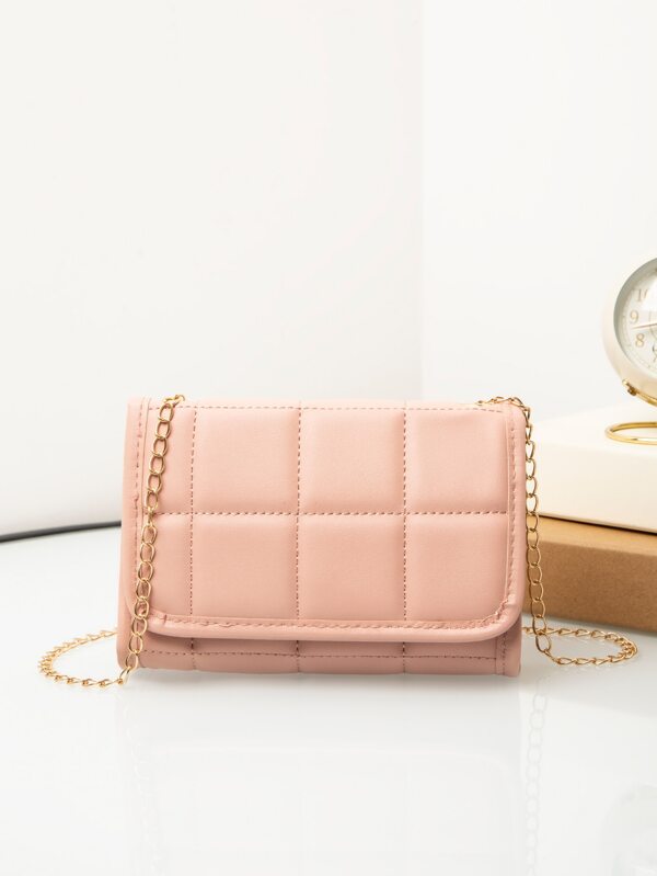 Borsa quadrata trapuntato patta con catena