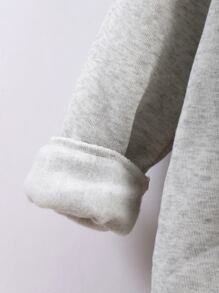 小男童字母圖案連帽衫和大格紋長褲 - 彩色 - 查看 5