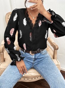 SHEIN Clasi Blusa con encaje con estampado de pluma de manga con volante - Negro - Ver 6