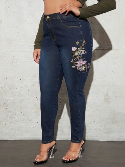 Plus Floral Embroidery Skinny Jeans