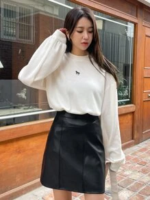 DAZY 馬繡花垂墜肩寬鬆運動衫 - 白色 - 查看 7